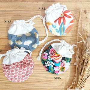 Pochette ronde Pochette à bijoux - Sac pochon - Sac moyen fait main en tissu de coton Sacs cadeaux floraux modernes Beige écru Sacs naturels cercle