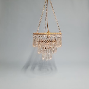 Early 20th century spike waterfall chandelier 10&quot;