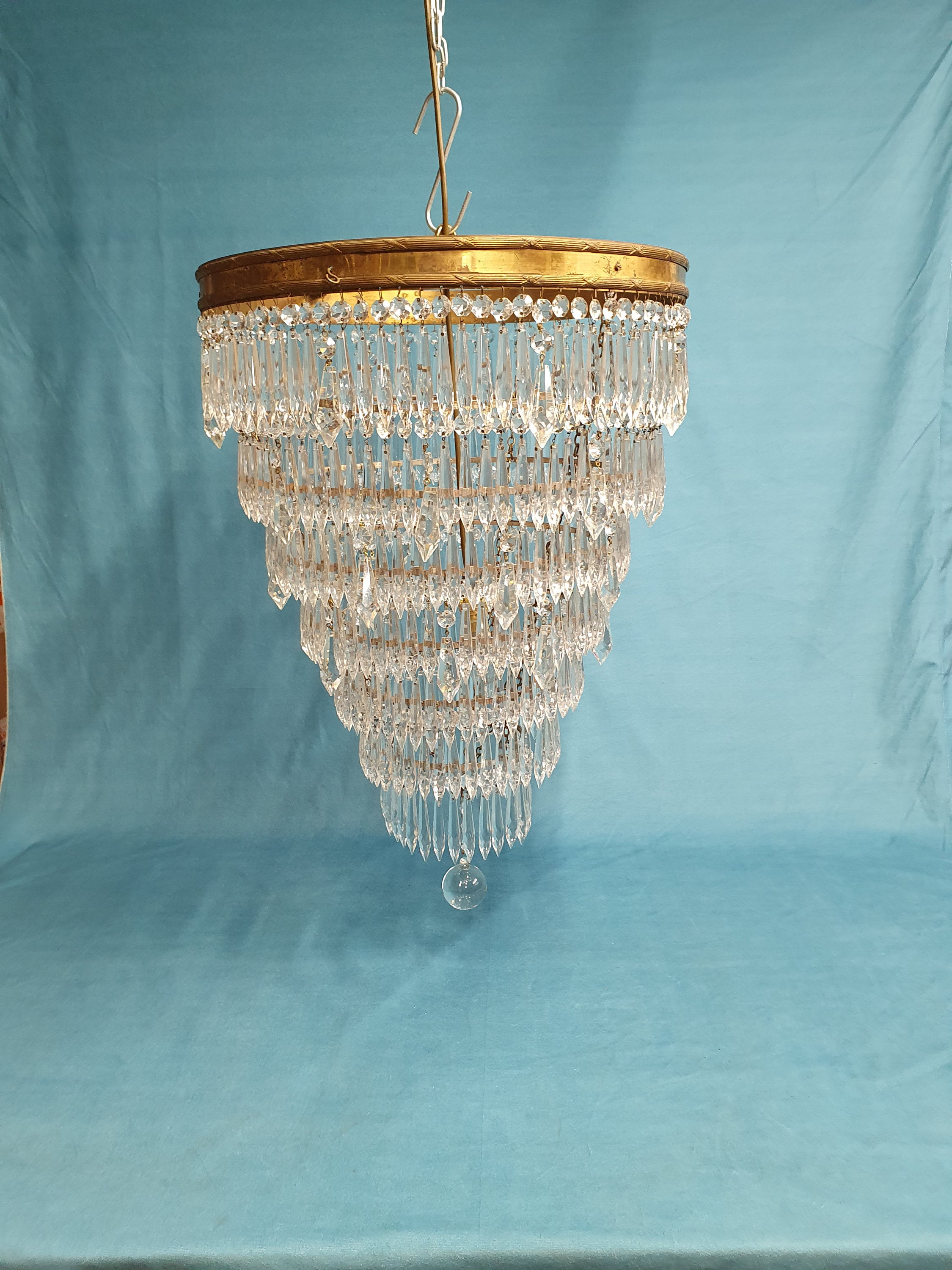 Antique schonbek chandeliers deals