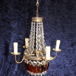 Early 20th century French chandelier with ruby coloured prisms
