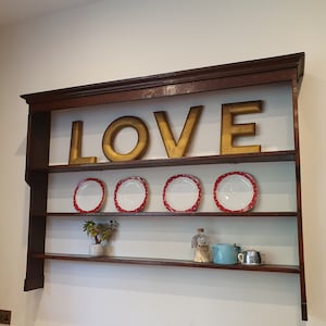 Late 18th century dresser rack