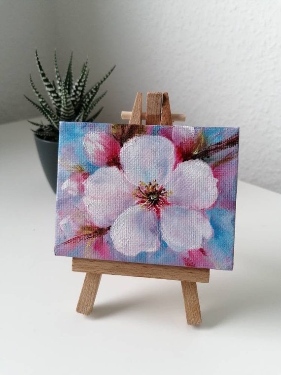 Piccolo dipinto ad olio Mini tela floreale Dipinto di fiori di ciliegio su  cavalletto - Etsy Italia