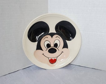 Vintage 1970's Walt Disney Mickey Mouse 3D Ceramic Collectible Plate