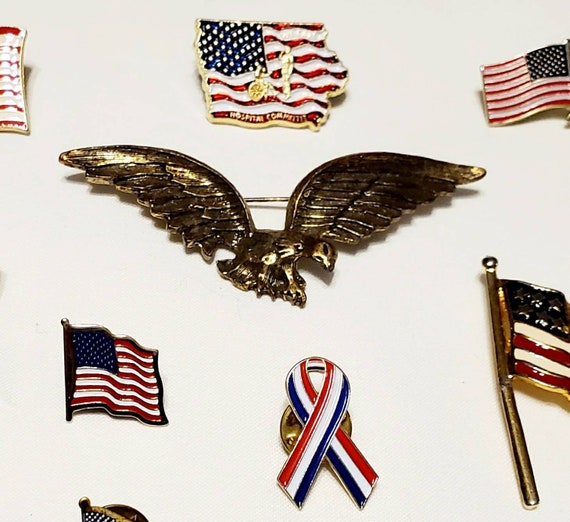 Vintage Patriotic Lapel Pins - Lot of 17 Pins - image 4