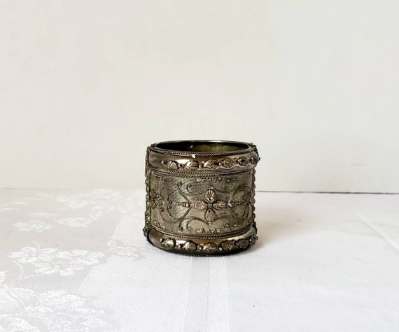 Vintage Metal Cuff Bracelet - image 1