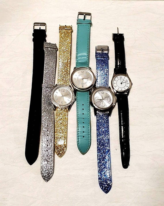 Ladies Wrist Watch Lot - Lot of 4 Watches and 2 e… - image 1