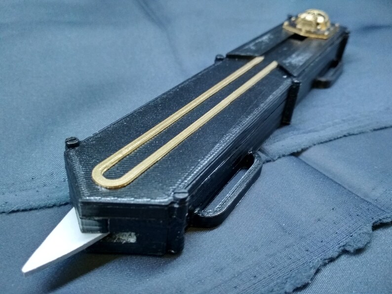 assassin's creed hidden blade black flag