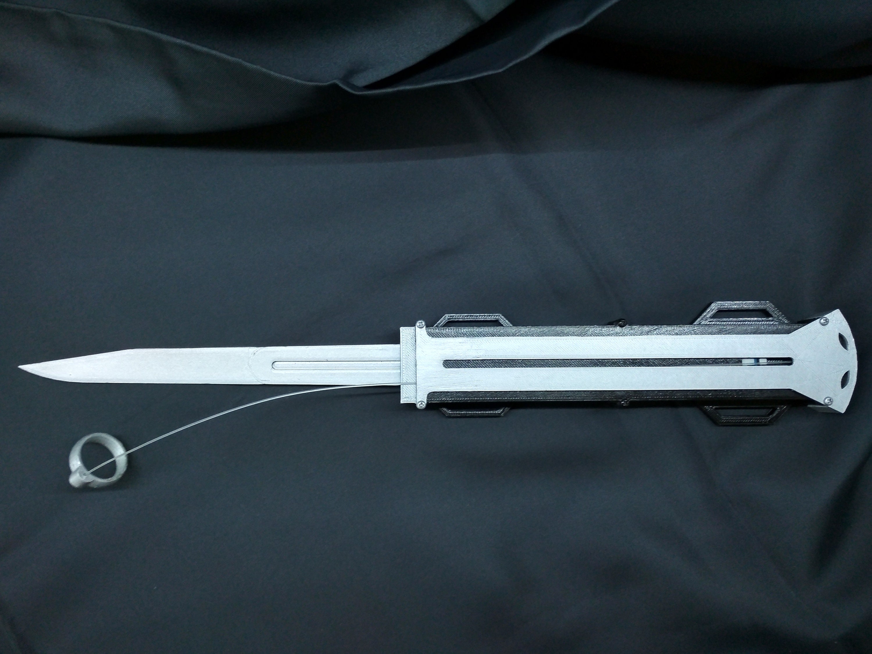 Assassin es Creed Moderne versteckte Klinge Duale Aktion | Etsy