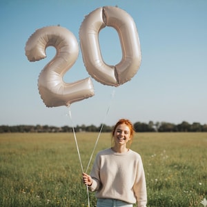Runder Geburtstag Deko Luftballon Zahl| Boho Geburtstag Deko beige | Einschulung Jahrestag Ballon | Riesen Folienballon Zahl Caramel Matt