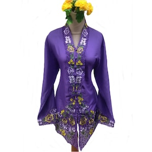 kebaya nyonya Silk, kebaya embroidery purple , kebaya peranakan