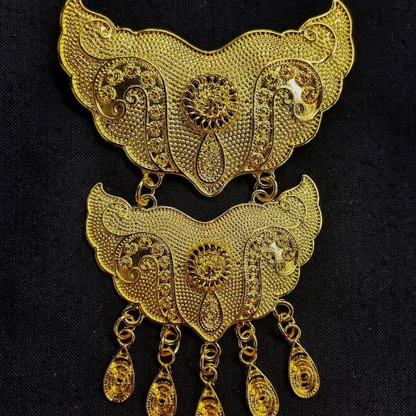 long brooches for kebaya, golden broch, baba nyonya, Indonesian jewelry