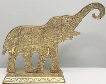 Indian elephant made from brass, elephant brass figurine, boho elephant, decorative elephant