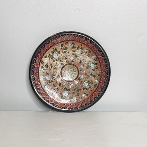 Small colorful decorative plate, wall hanging plate