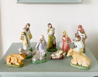 Vintage Ceramic Nativity Set - Mid Century Nativity Scene