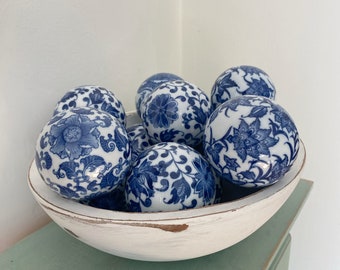 Bombay blue and white decorative balls, centrepiece chinoiserie decorative orbs