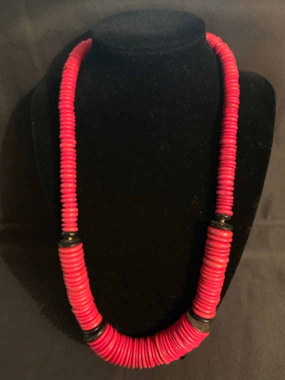 Vintage 1980s Red/Black Wood Necklace (NL047) - image 1