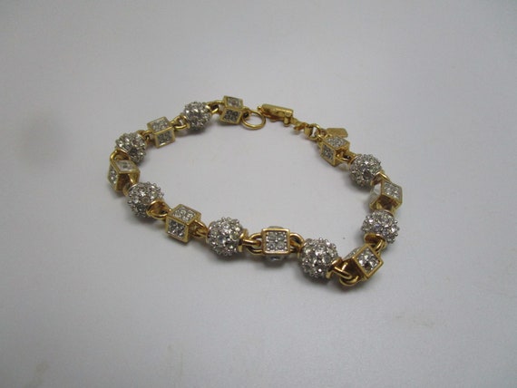 Vtg Swarovski Fancy Bracelet with Multi Cluster Crystals Links