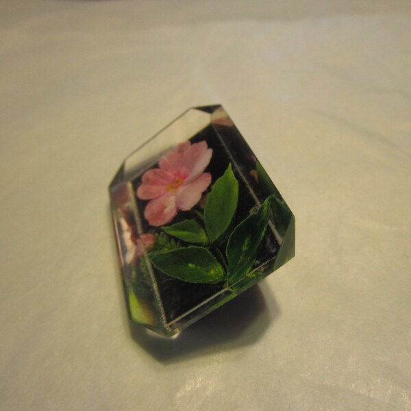 Mid Century Flower Encased in Lucite Brooch