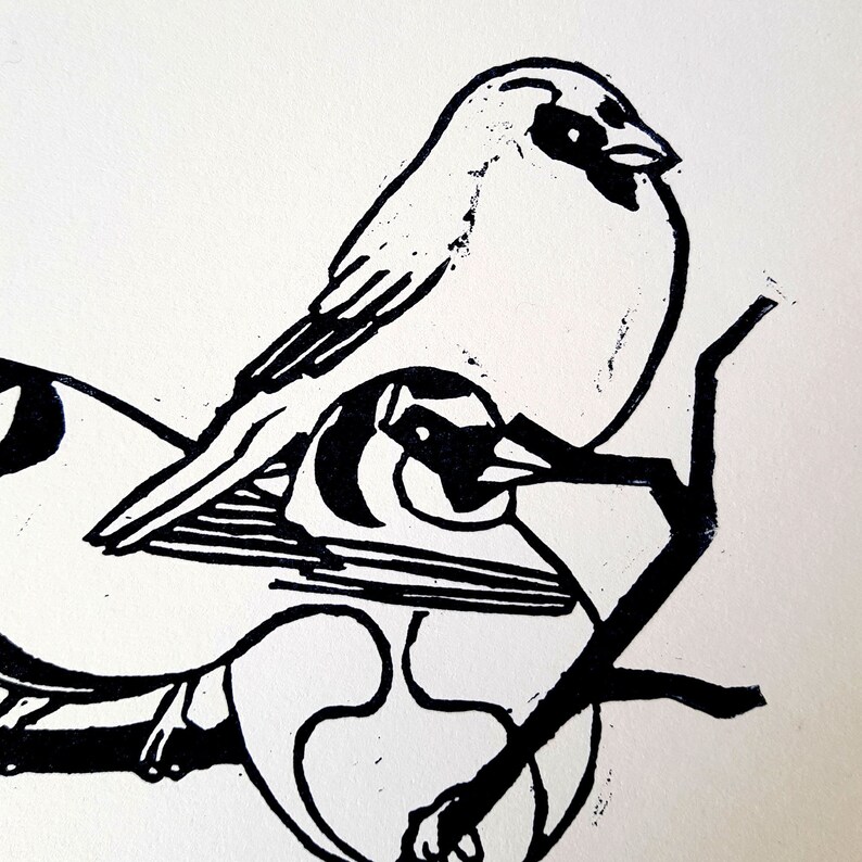 24x18cm black-coloured lingocut to frame
