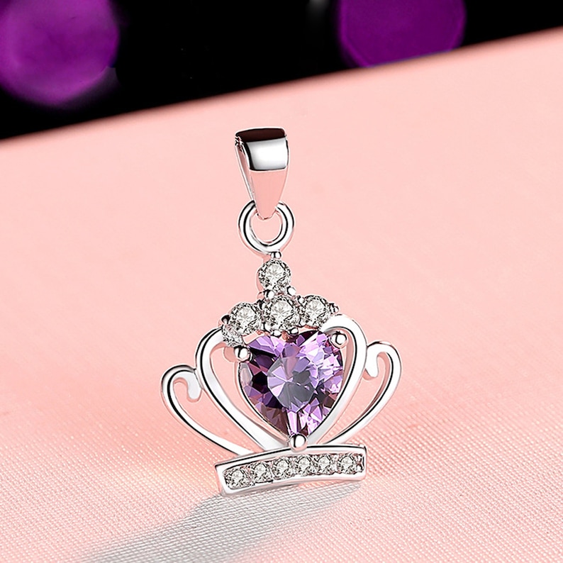 Crown Pendant and Necklace in SOLID SILVER .925 Sterling Silver D32