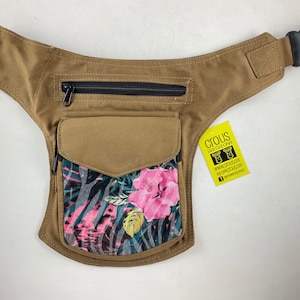 Fanny pack/Bandolera/Faltriquera model &quot;Stiching&quot; unisex. Travel bag. Hip Bag. Holster bag. Adjustable strap. Algodon Canvas.