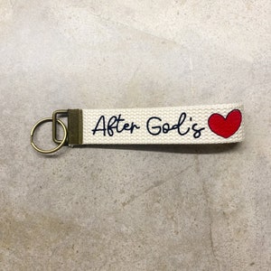 Llavero con el corazón de Dios, llavero cristiano, regalo cristiano, cordón de algodón para la muñeca, regalo de Jesús, regalo religioso, regalo inspirador