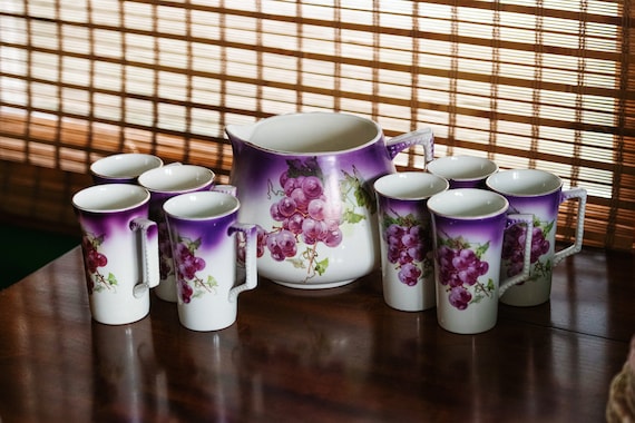 ヴィンテージ　カップボード　grape bunch ヴィンテージ カップボード grape bunch ヴィンテージ カップボード