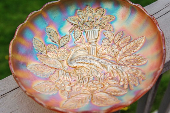 Millersburg Peacock and Urn Marigold Ice Cream Bowl With Great