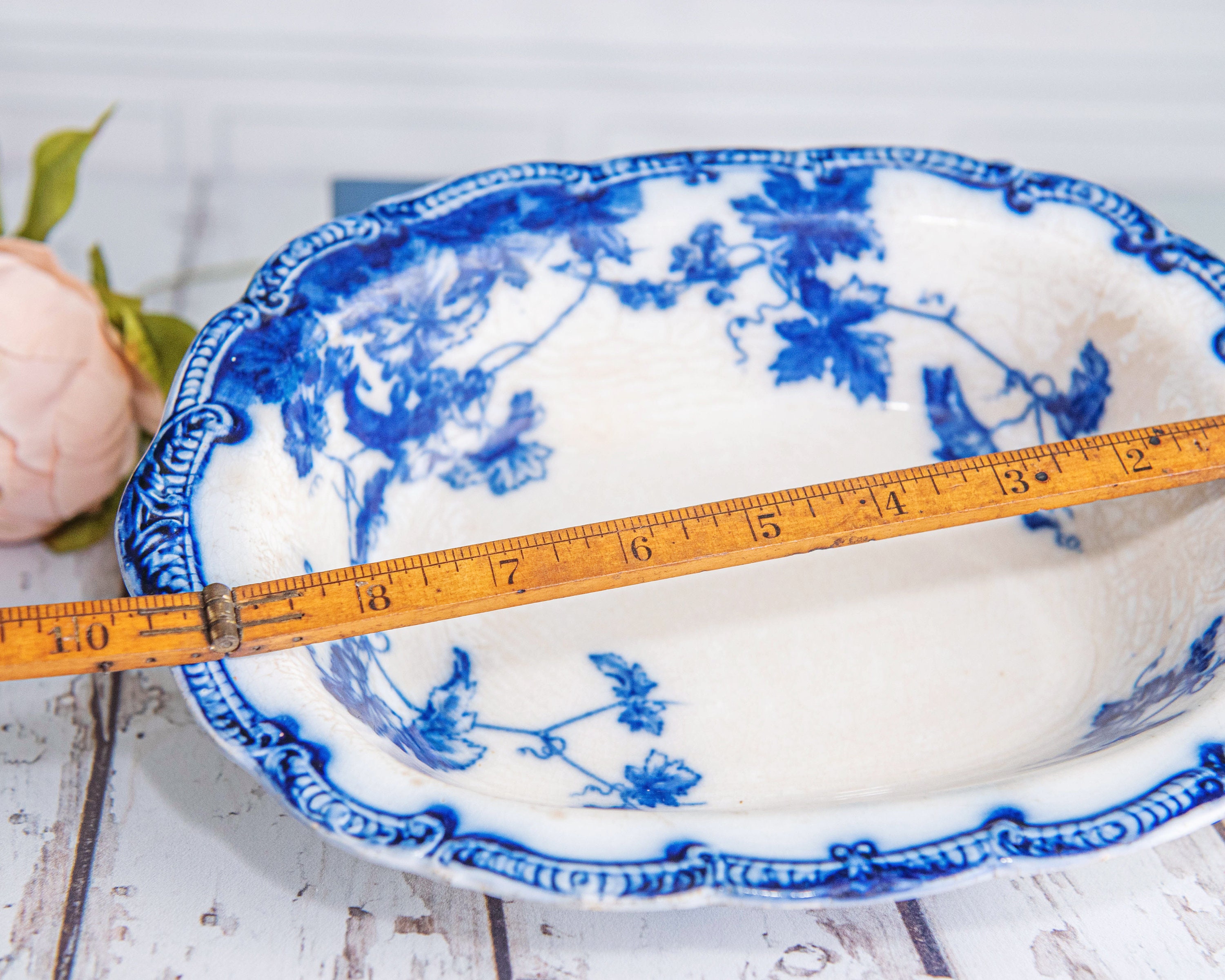 リッジウェイズ　ロイヤルセミ磁器　ブルーフローキャビネット　金彩プレート　飾り皿 リッジウェイズ ロイヤルセミ磁器 ブルーフローキャビネット