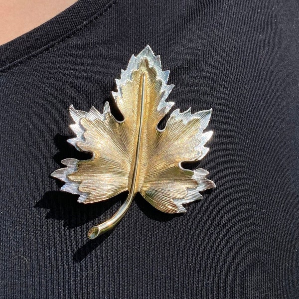 Vintage Gold and Silver Leaf Costume Brooch | Vintage Leaf Brooch | Leaf Jewelry | Nature Jewelry | Vintage Nature Costume Jewelry