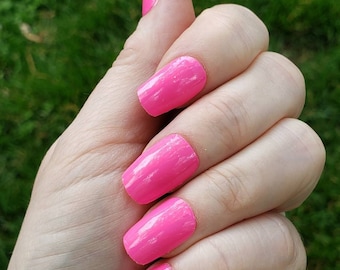 Hot Pink Nail Wraps – Real Nail Polish with Glossy Finish