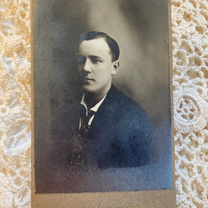 Carte de Visite CDV man, 1880s, CDV, cabinet card, photo card