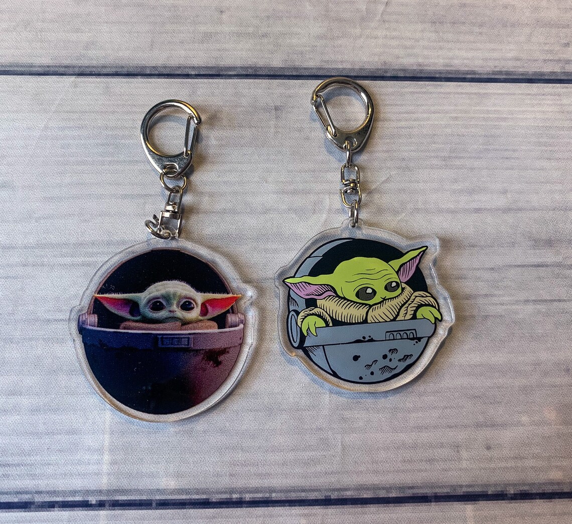 Cute Baby Yoda/Grogu keychain The Mandalorian Star Wars 2 Etsy