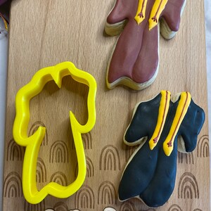 Graduation Gown Cookie Cutter