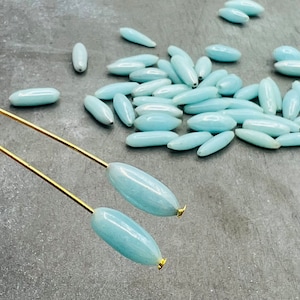 20 gr Murano beads, vintage Venetian glass beads, baby blue spacer beads, small lamp work beads for jewelry, assorted iridescent beads, M72