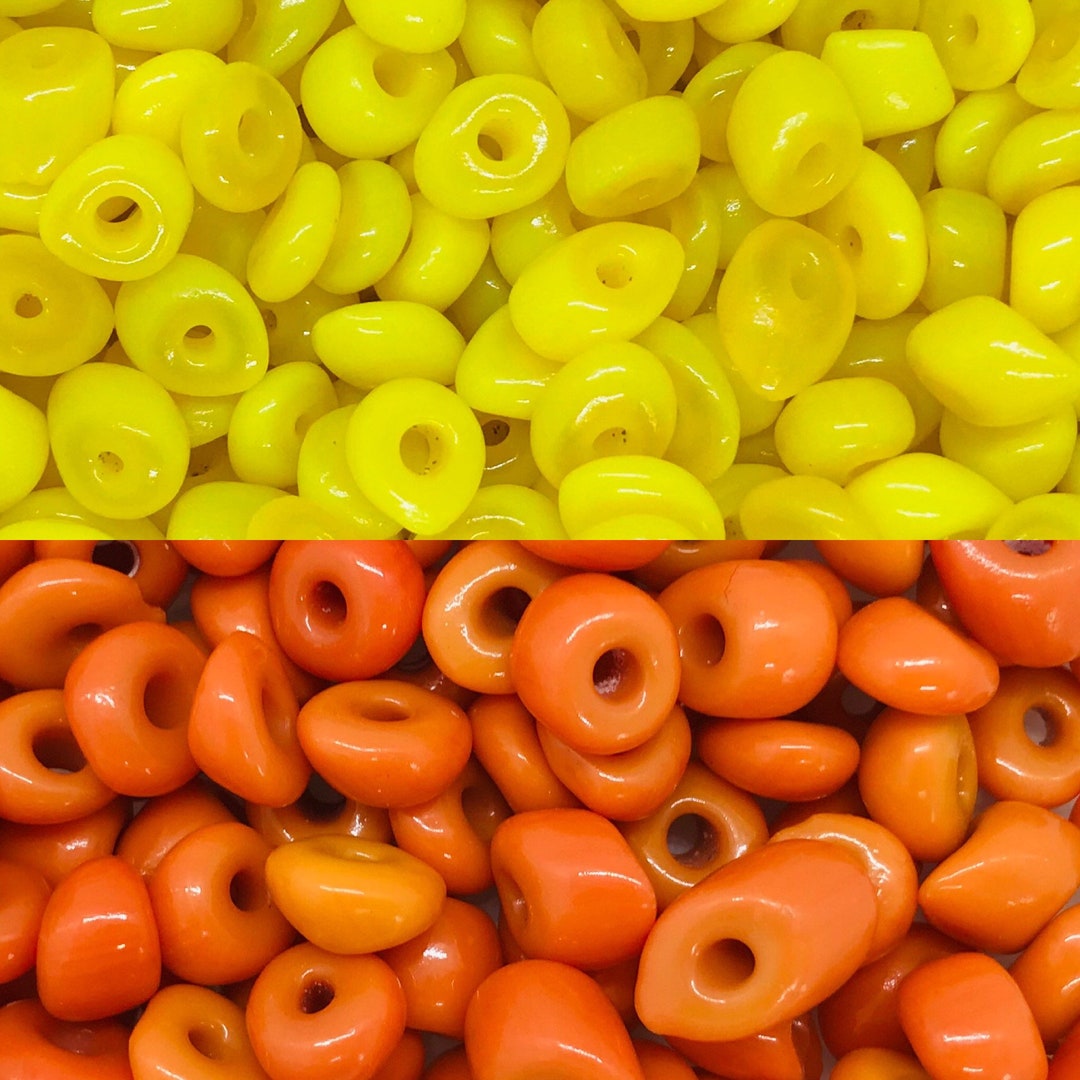 20 Gr 8 Mm Beads, Vintage Murano Glass Beads, Coral Spacer