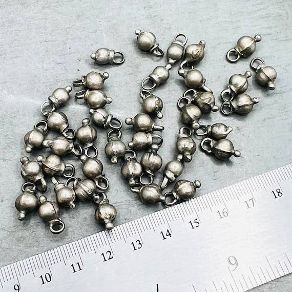5 old silver drop pendants, Indian jewelry pendants, matching jewel pendants, vintage silver jewelry making parts, silver drop amulet charms