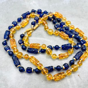 Long Venetian necklace, vintage necklace with Murano glass beads, sautoir necklace with wedding cake beads, gift for her, vintage jewelry