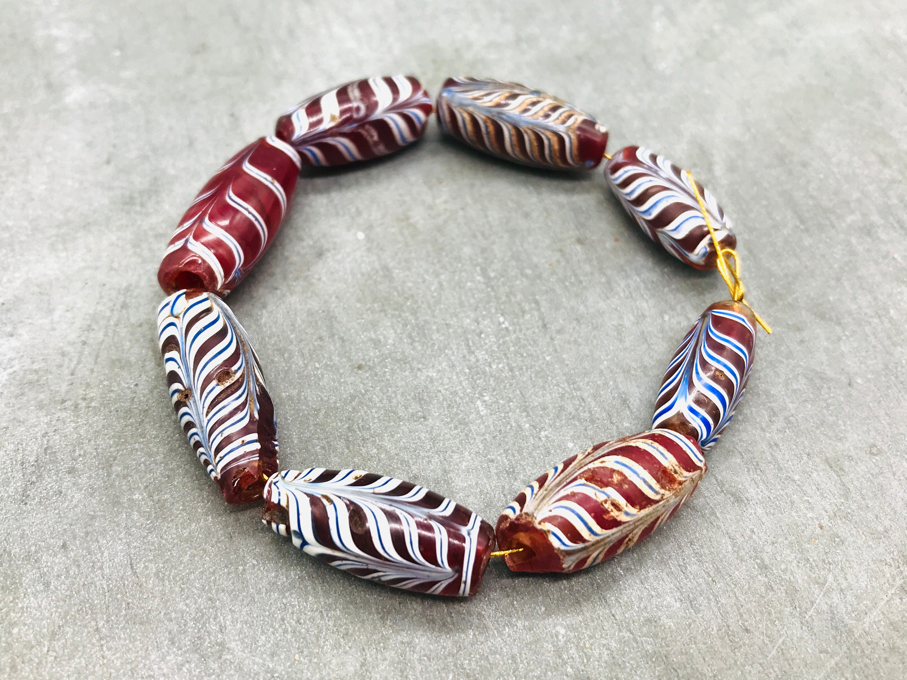 8 Venetian Feather Beads Necklace, Late 1800
