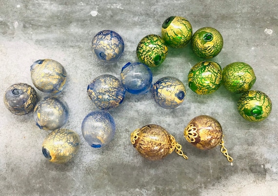 Colored Glass Marbles  Glass bead crafts, Glass beads diy, Glass