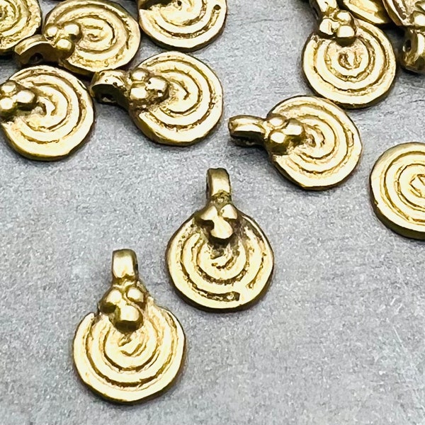 10 small spiral charm pendants, swirl coin pendant charms, disc charms for jewelry making, bracelet charms, good luck pendant, disc pendant