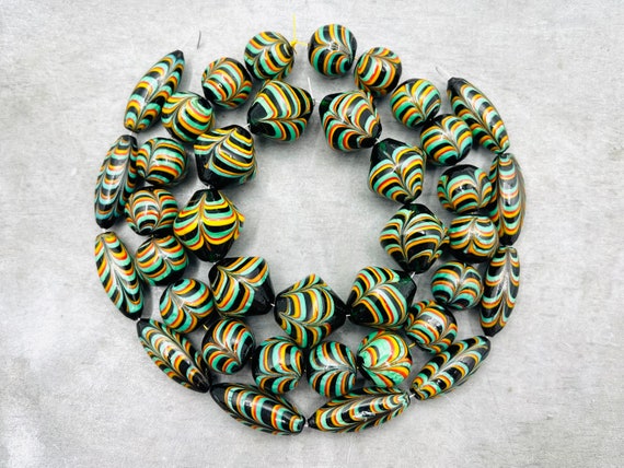 2 Venetian Beads, Vintage Murano Glass Beads, Feather Beads, Rare 