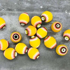 Rare old chevron bead, 6-layer chevron bead, rare Venetian chevron, old chevron bead, yellow chevron bead, trade bead Venetian, vintage bead