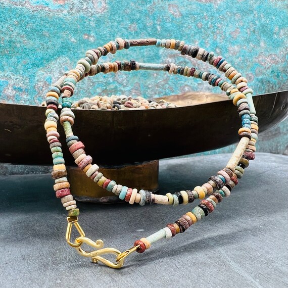 Ancient Egyptian necklace with ancient mummy bead… - image 2