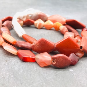Old carnelian beads from the African trade, old trade beads, ancient stone beads, ancient necklace, old African beads, old stone beads