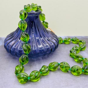 Short Venetian necklace, vintage necklace with Murano glass beads, ras de cou necklace with lamp work beads, gift for her, vintage jewelry