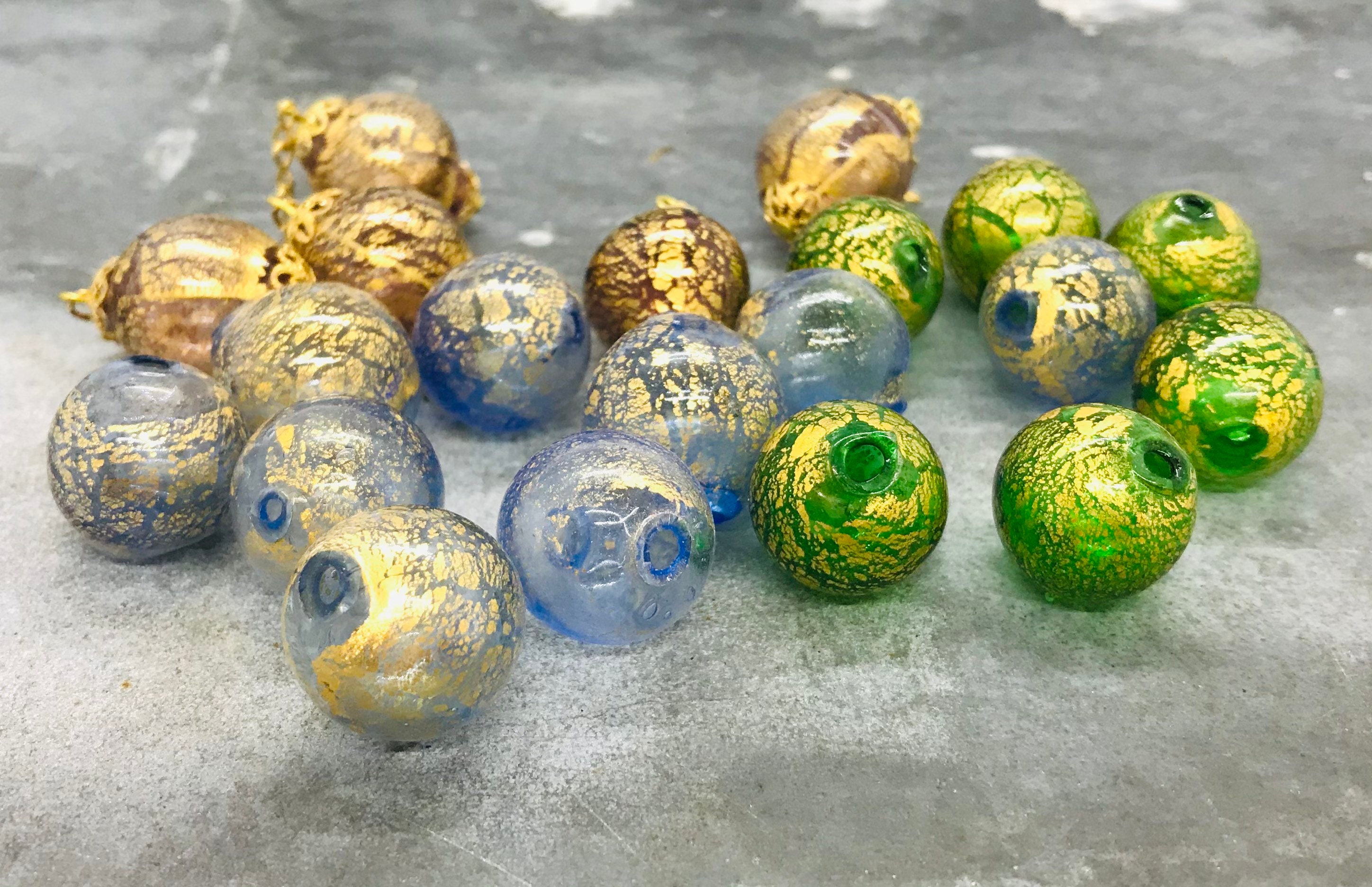 Blown Venetian Bead, Murano Glass Bead, Blown Glass Beads, Hand Blown Glass  With Gold Foil, Foil Beads, Blown Glass Balls for Glass Jewelry 