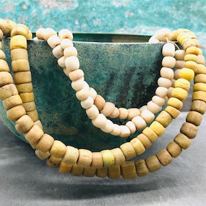 Ancient beads necklace with excavated beads, strand with ancient Nila beads, old Djenne beads, old African glass beads, old Mali beads, N040