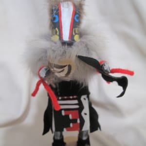 Vintage Late 70&#39;s Badger Kachina/signed W.S - 6 1/2&quot; - Great vintage piece!