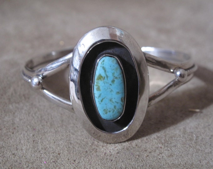 Vintage Navajo Turquoise Sterling Silver Cuff Bracelet – Shadowbox ...